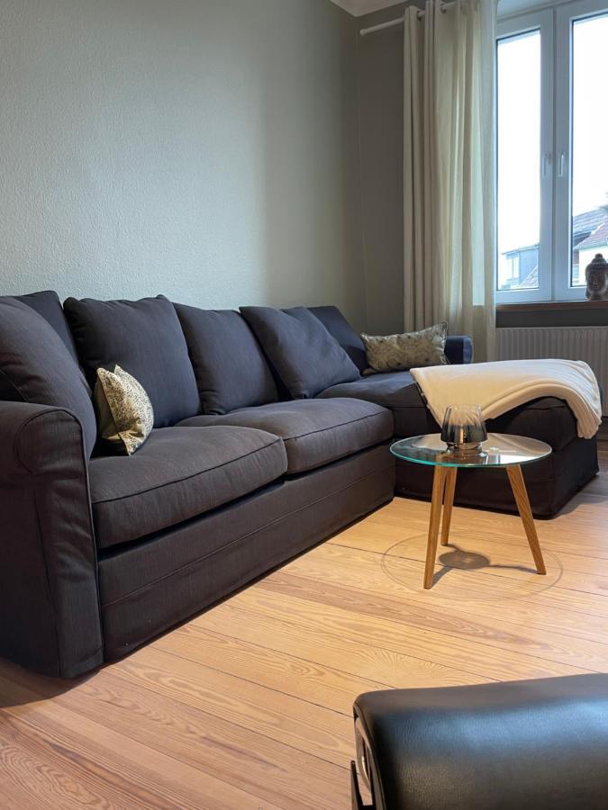 Schoene Grosse 4 Zimmer-Altbauwohnung キール エクステリア 写真